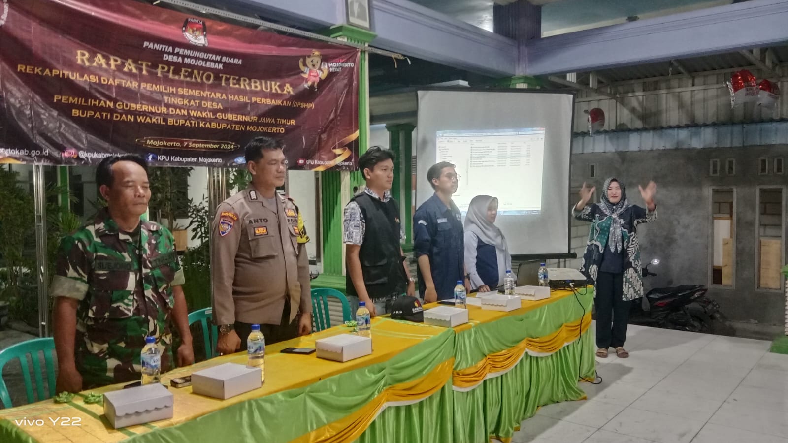 Polres Mojokerto Kota Siaga Amankan Proses Rapat  Pleno DPSHP Pilkada 2024