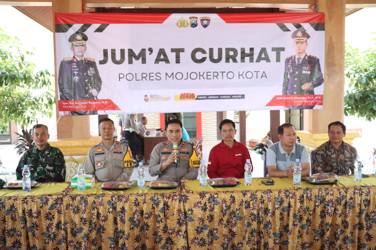 Polres Mojokerto Kota Cegah Karhutla Melalui Jum'at Curhat
