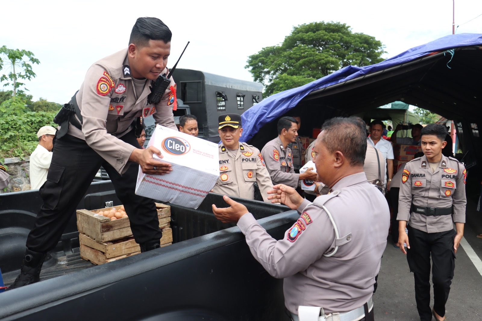 Peduli Bencana Banjir, Polres Mojokerto Kota Gelar Donasi dan Salurkan Sembako