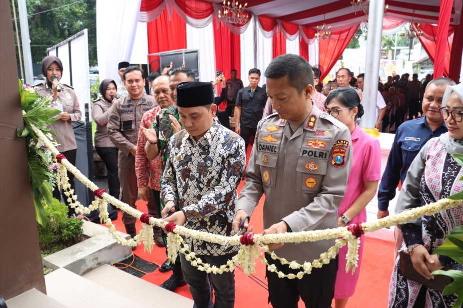 Tonggak Baru Pelayanan dan Keamanan Masyarakat, Polres Mojokerto Kota Resmikan Polsek Gedeg