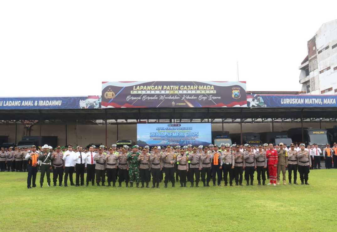 Pimpin Apel Gelar Pasukan Ops Zebra Semeru 2025, Kapolres : Kedepankan Langkah Preemtif dan Edukatif